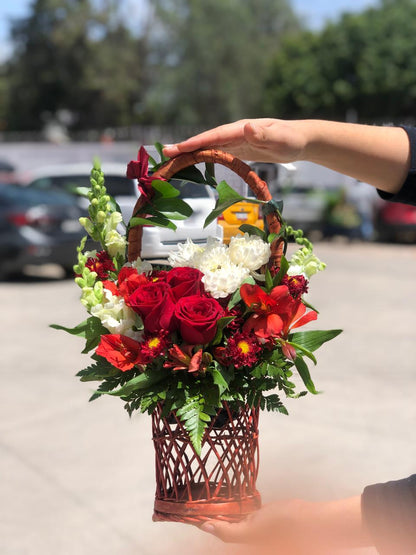 ARREGLO FUEGO Y SEDA